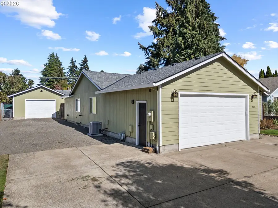 2535 12th Ave, Forest Grove, OR 97116 - #3