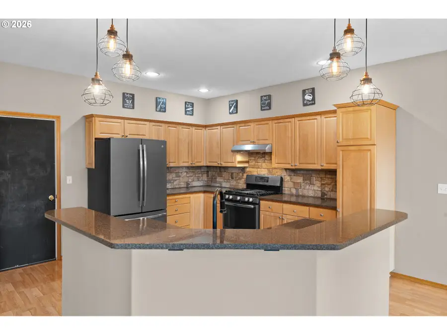 11301 NE 105th St, Vancouver, WA 98662 - Image #2