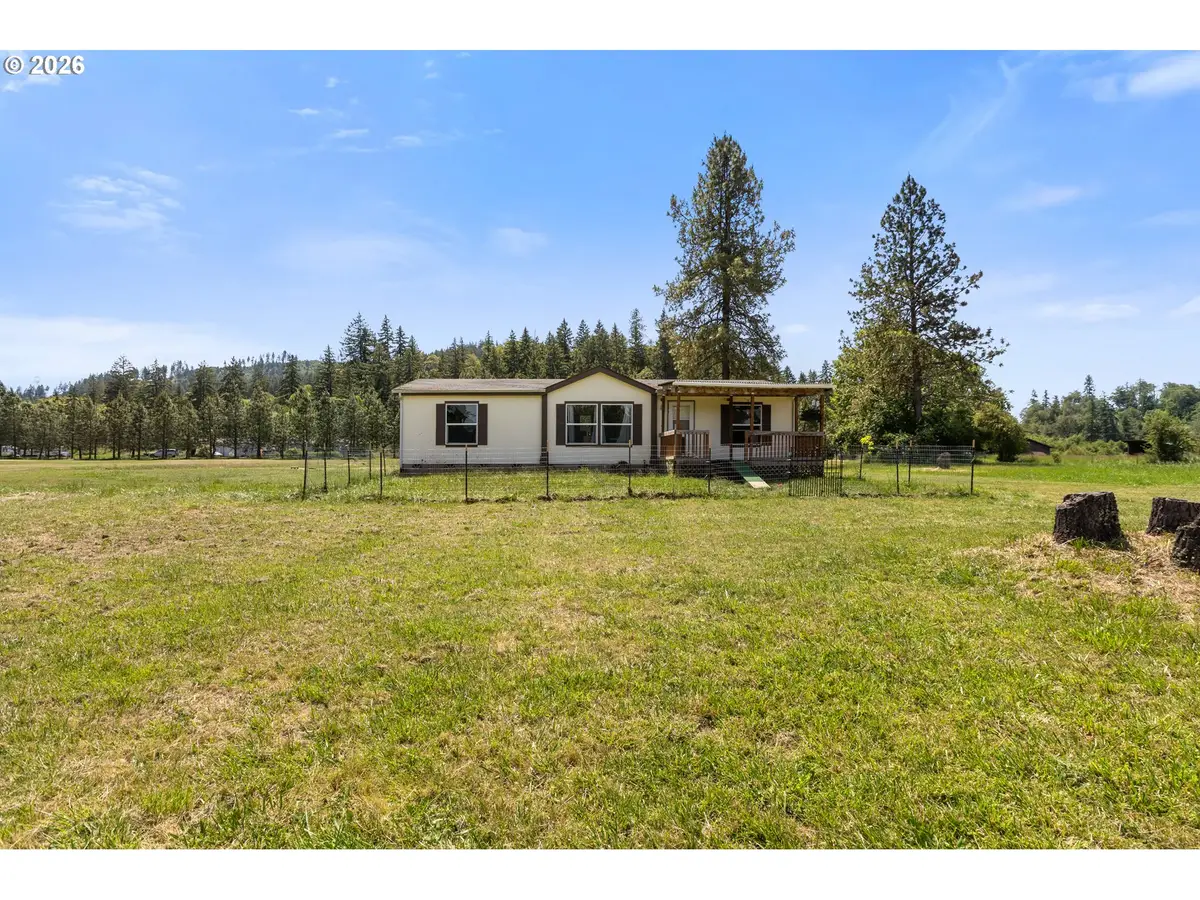 6107 Nonpareil Rd, Sutherlin, OR 97479 - #1