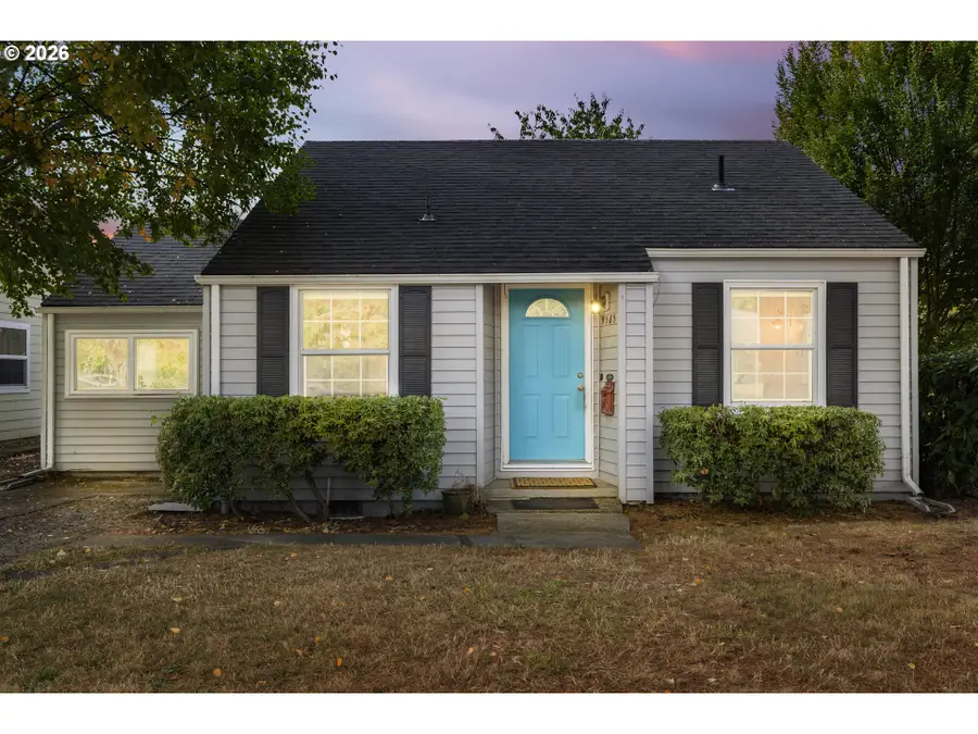 9585 N Polk Ave, Portland, OR 97203 - #3