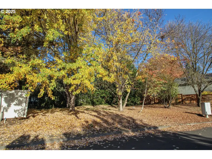 SW Pihas St, Tigard, OR 97223 - #2