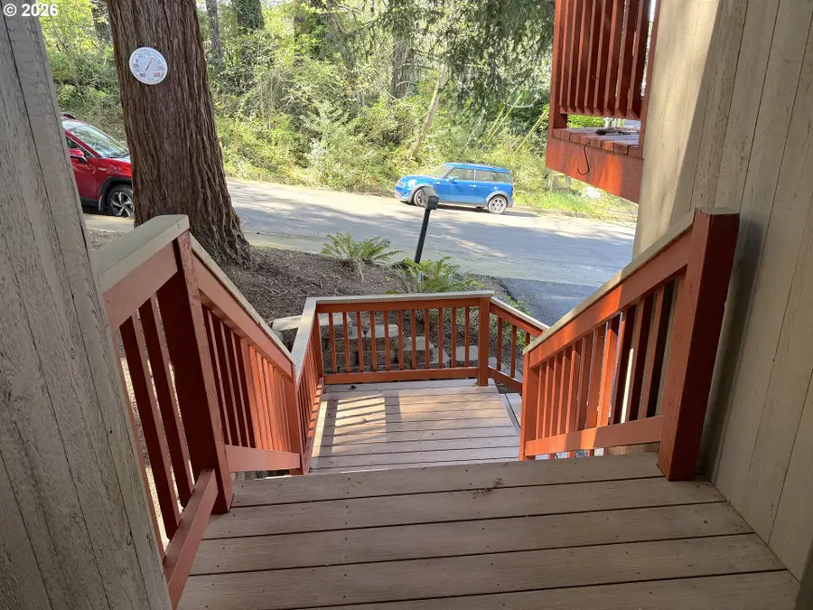 5035 Whiteaker St, Eugene, OR 97405 - #3