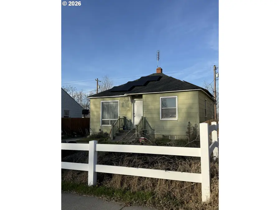 521 E Ridgeway Ave, Hermiston, OR 97838 - Image #2