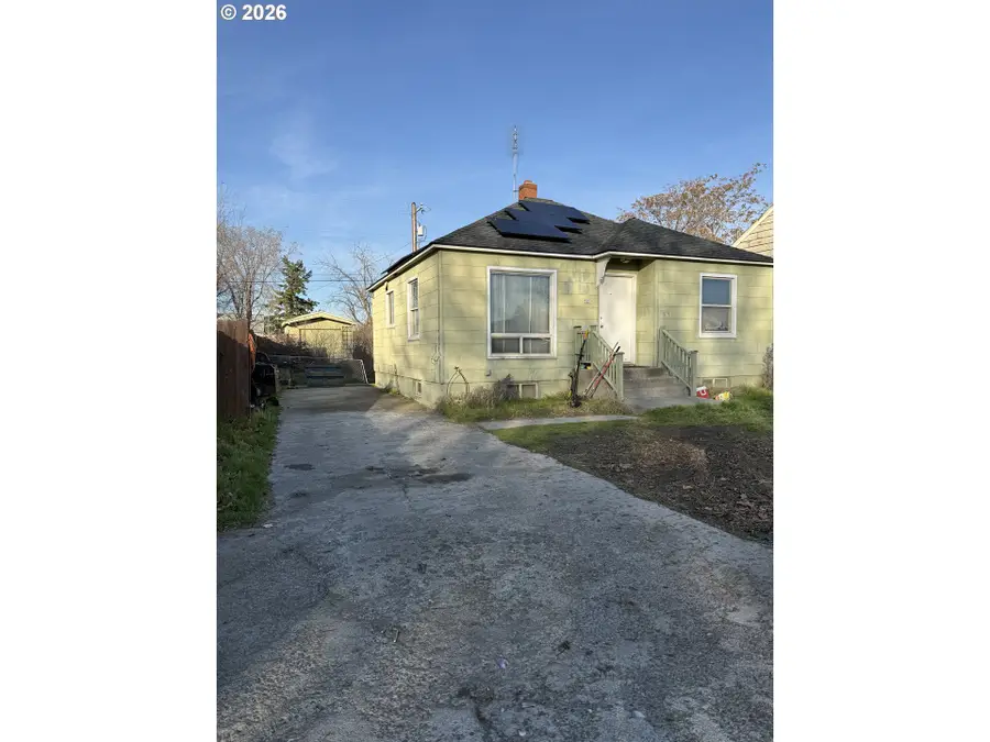 521 E Ridgeway Ave, Hermiston, OR 97838 - Image #3