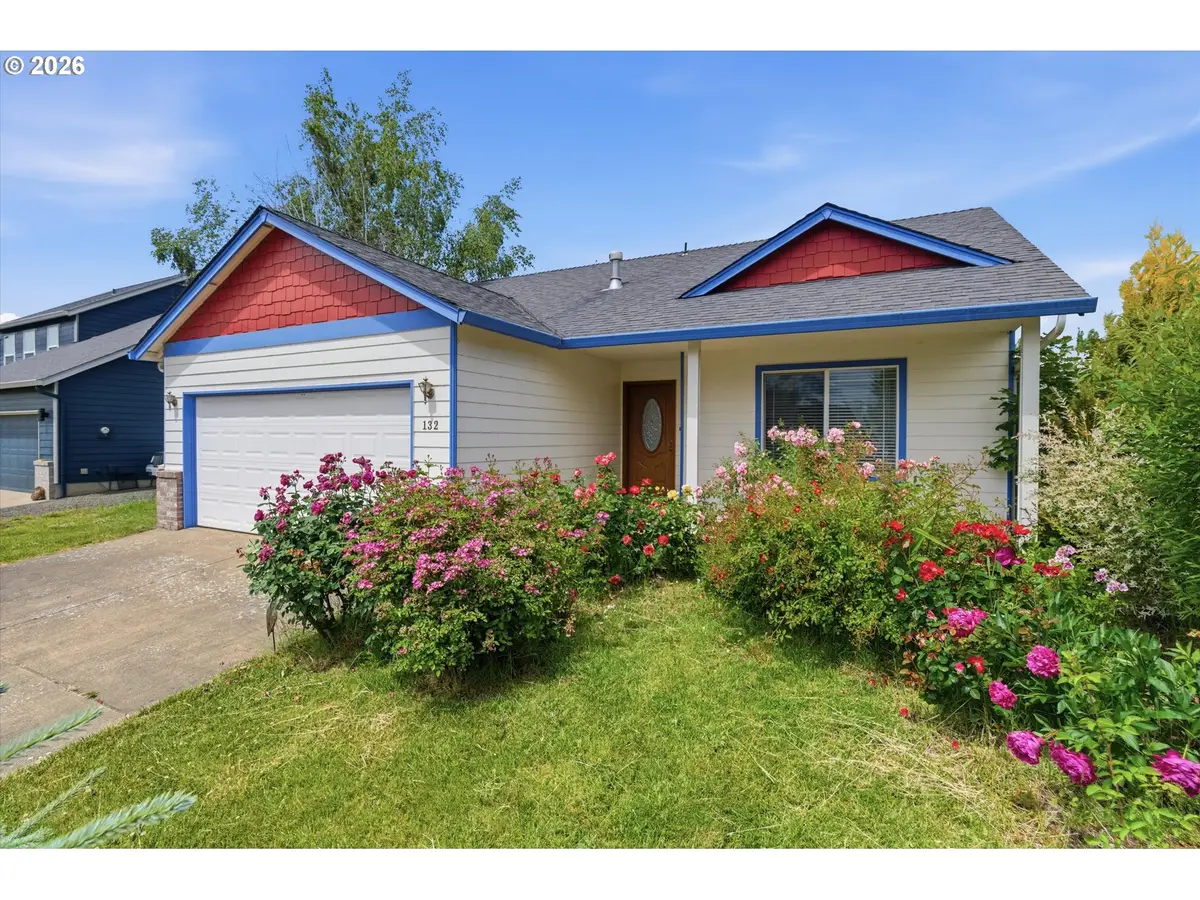 132 NW Howard Ln, Dallas, OR 97338 - #1