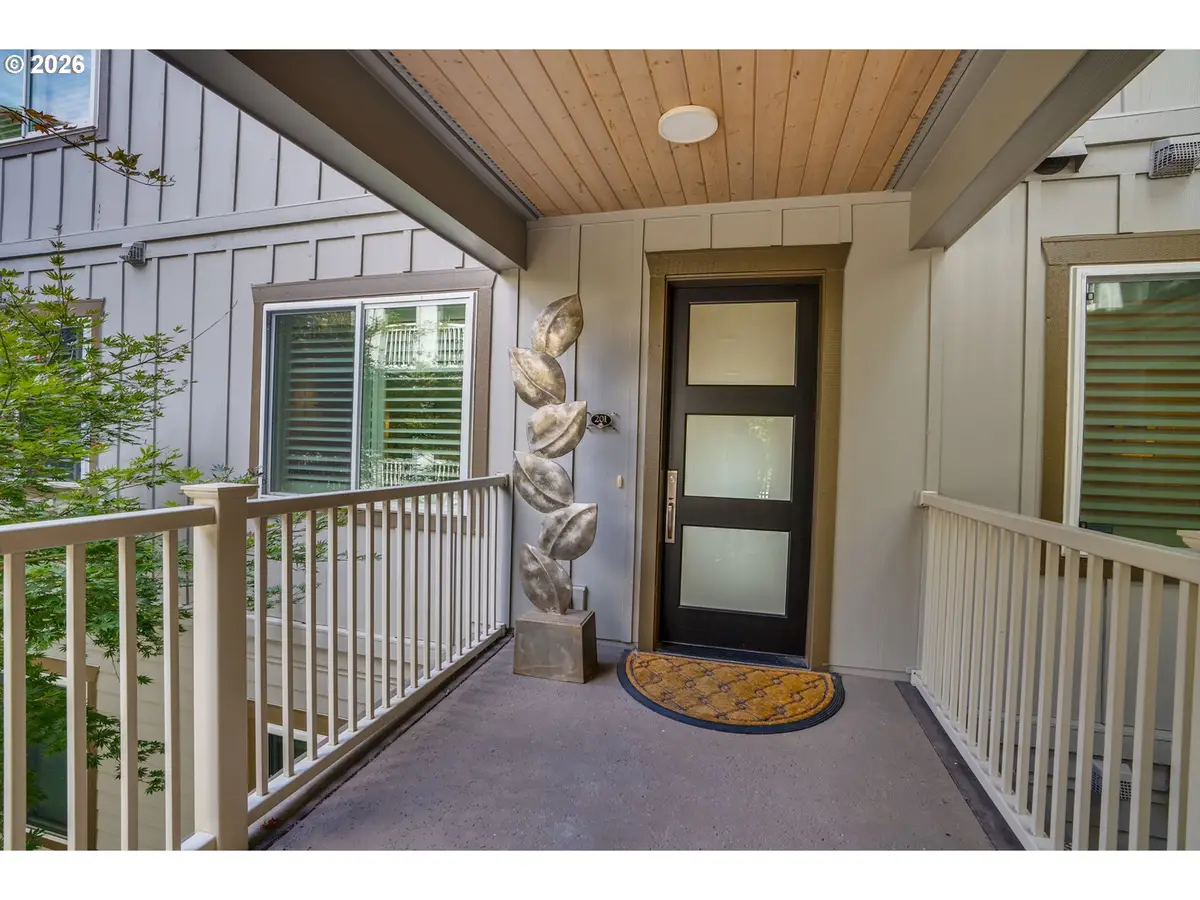 5615 SE Scenic Ln #201, Vancouver, WA 98661 - #1