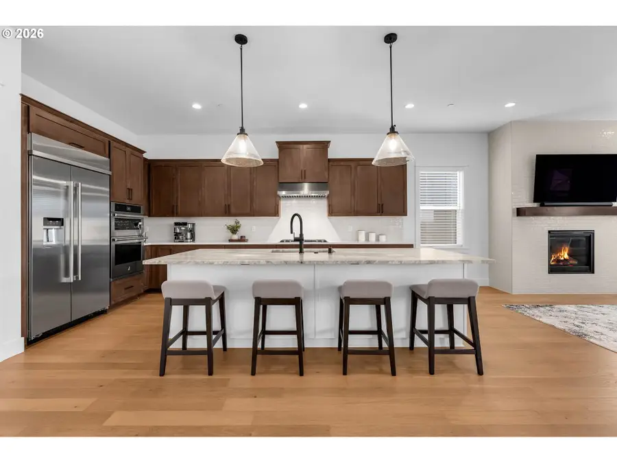 310 W Fir Loop, Washougal, WA 98671 - #2