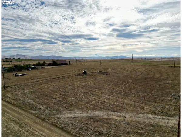 145 Pioneer Cir, Goldendale, WA 98620