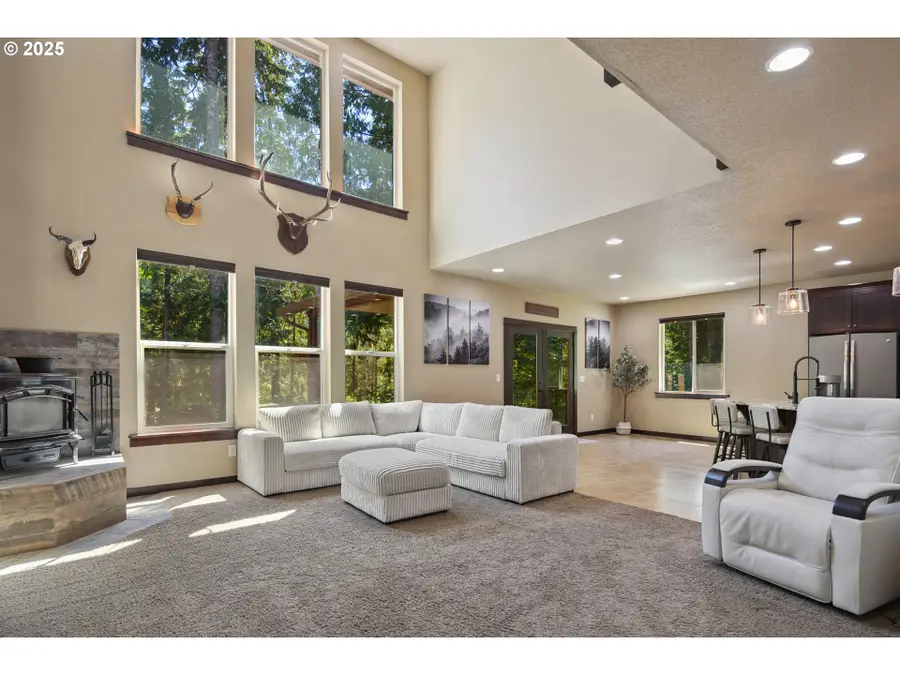 57214 E Marmot Rd, Sandy, OR 97055 - Image #3