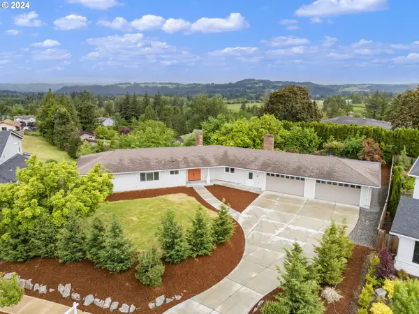 352 NE Lovrien Ave, Gresham, OR 97030