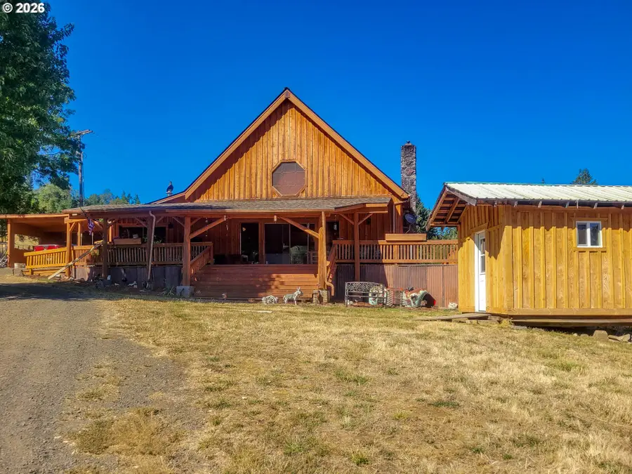 3450 Hogan Rd, Oakland, OR 97462 - #2