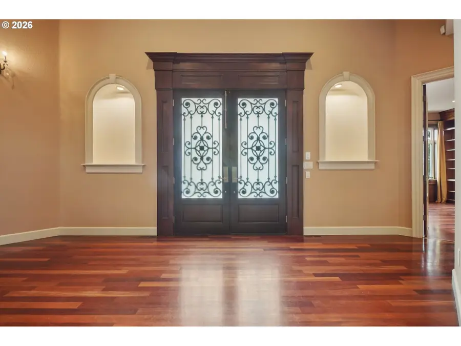 9309 NW Finzer Ct, Portland, OR 97229 - #2