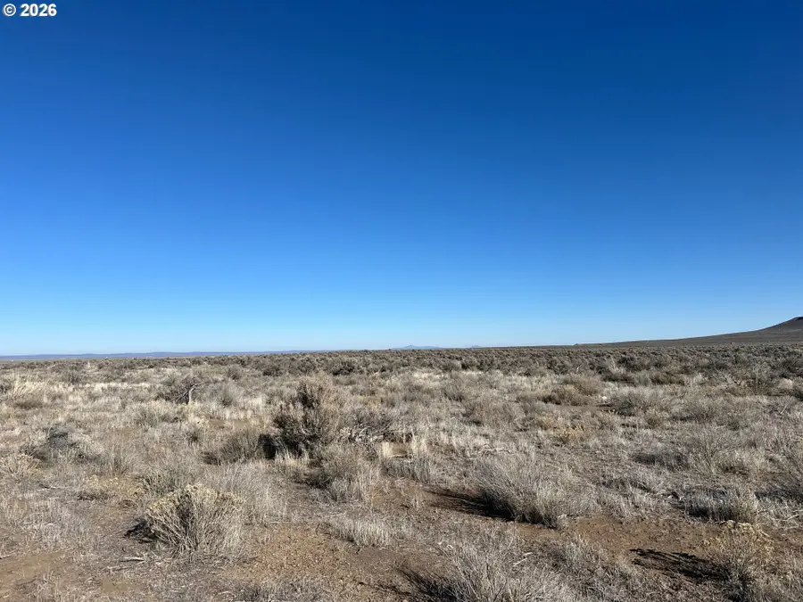 S Fandango Rd #2100, Silver Lake Fort Rock, OR 97641 - #2