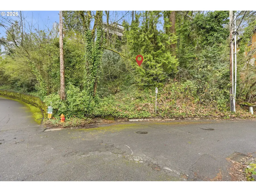2900 NW Fairfax Ter, Portland, OR 97210 - #3