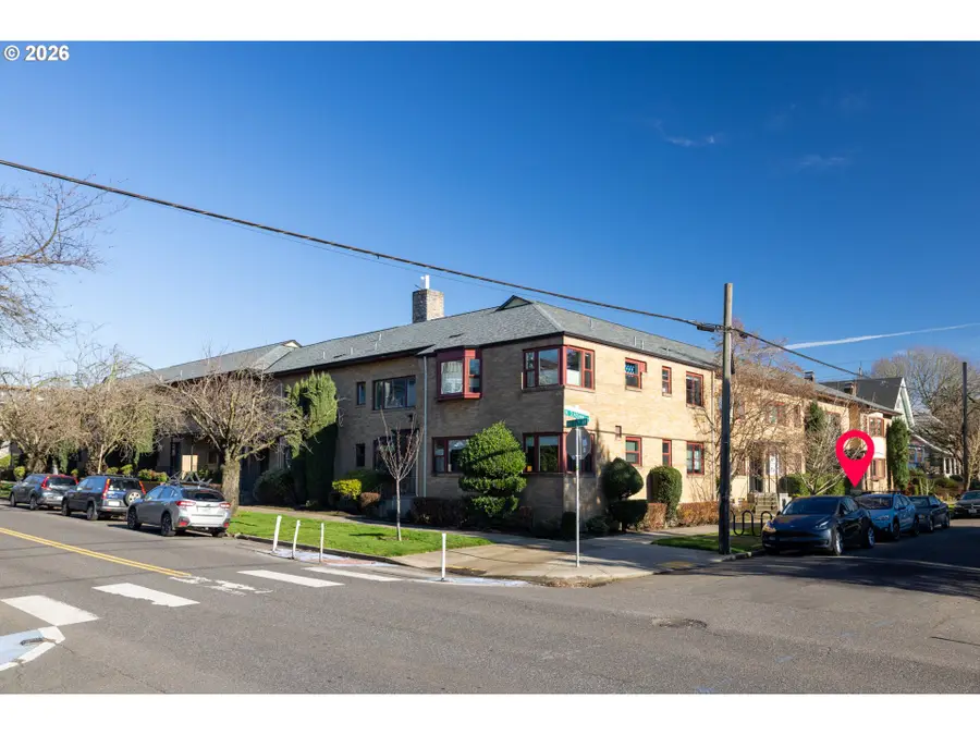 2123 NE Clackamas St #5, Portland, OR 97232 - Image #3