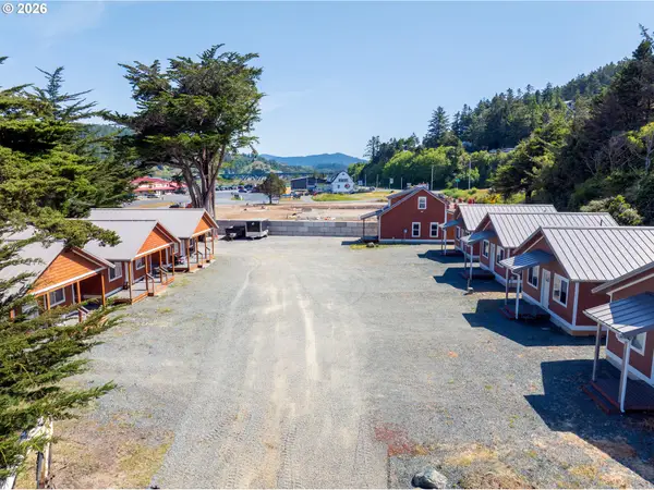 29940 Harbor Way, GoldBeach, OR 97444