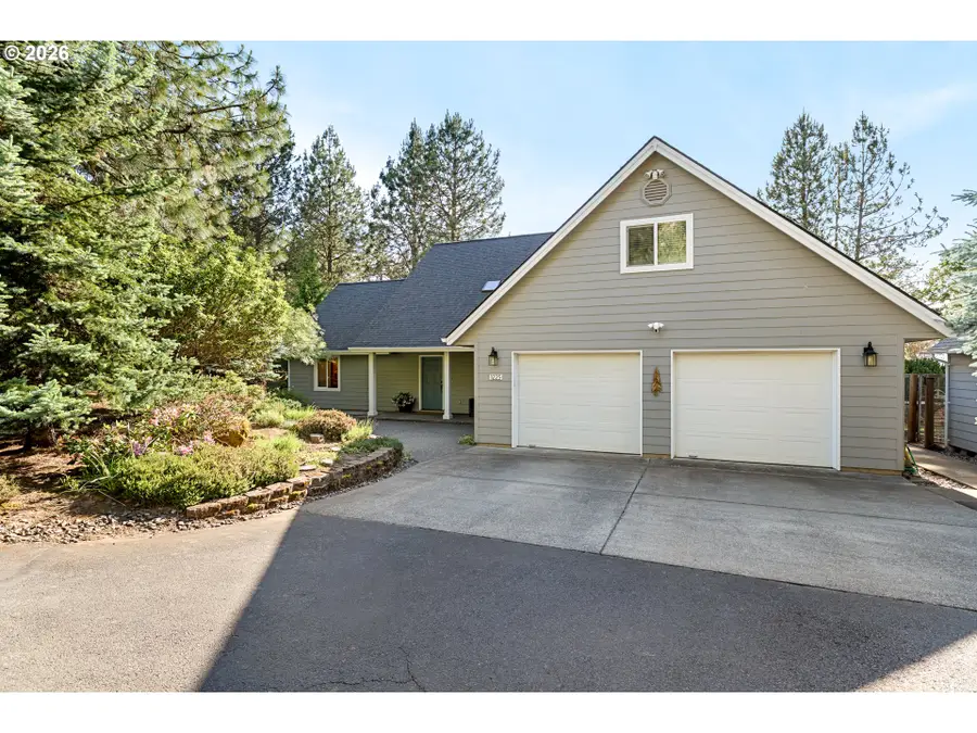 1225 Patricia Ln, White Salmon, WA 98672 - #2