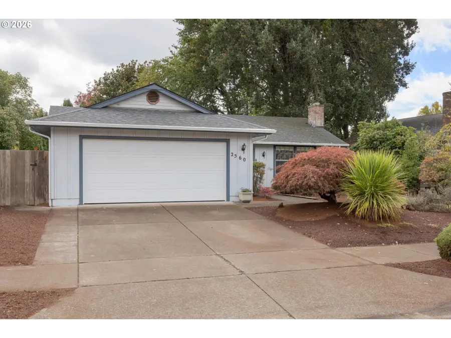 2560 Snelling Dr, Eugene, OR 97408 - #2