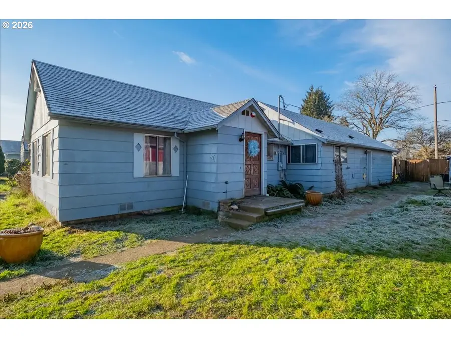 471 Birch St, Junction City, OR 97448 - Image #3