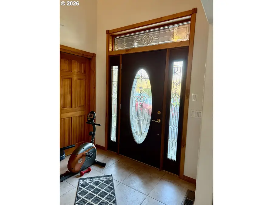28170 Hunter Creek Rd, Gold Beach, OR 97444 - #2