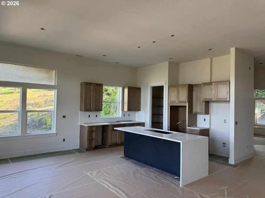 Abigail Ln, Eugene, OR 97403 - #3