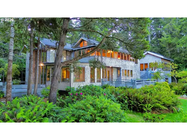 31780 Chantrelle Ln, GoldBeach, OR 97444