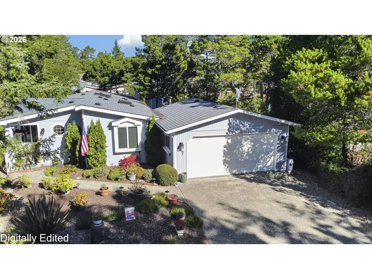 147 42nd Way, Florence, OR 97439 - #1
