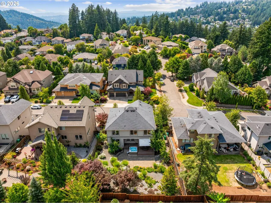 11654 SE Waterleaf Dr, Happy Valley, OR 97086 - #3