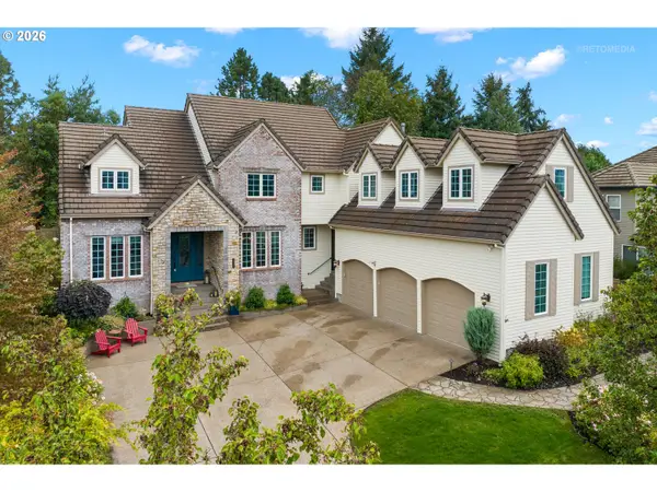 23526 SW Mcloughlin Ct, Sherwood, OR 97140