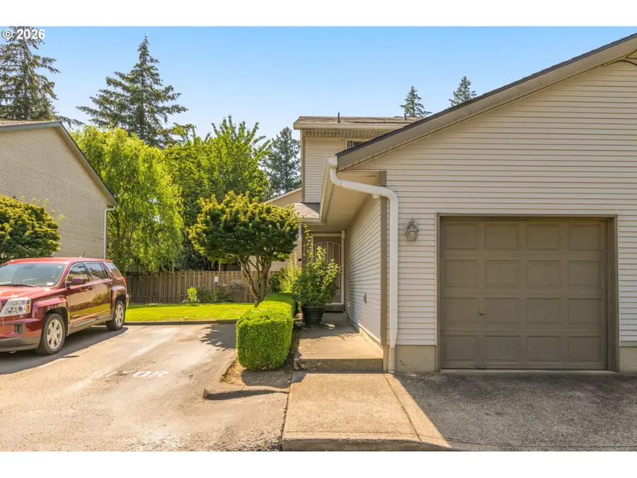 12036 SE Bush St #B, Portland, OR 97266 - #2