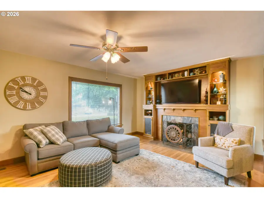 908 SE Byers Ave, Pendleton, OR 97801 - #2
