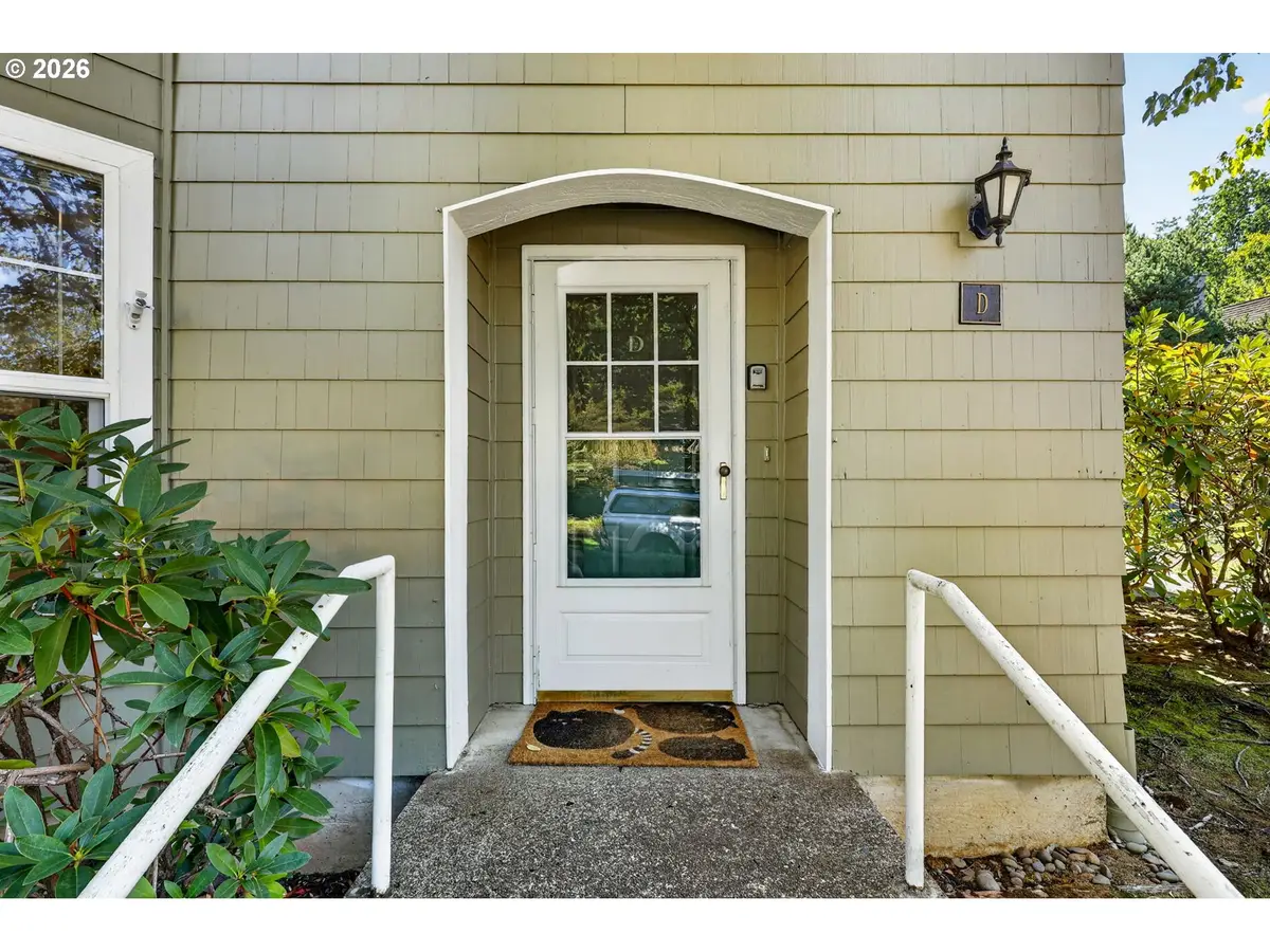 8550 SW Curry Dr #D, Wilsonville, OR 97070 - #1