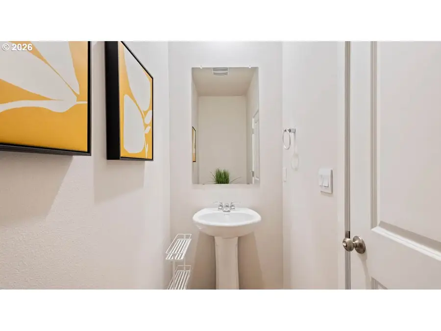 9474 SE 162nd Ave, Northwest Clackamas, OR 97086 - #3