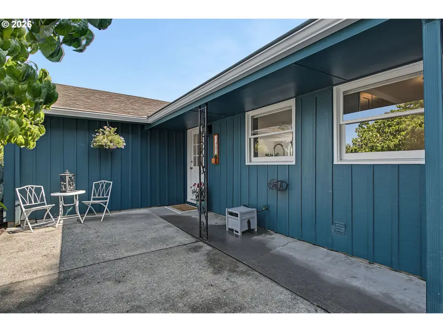 1485 Hallinan St, Lake Oswego, OR 97034 - #3