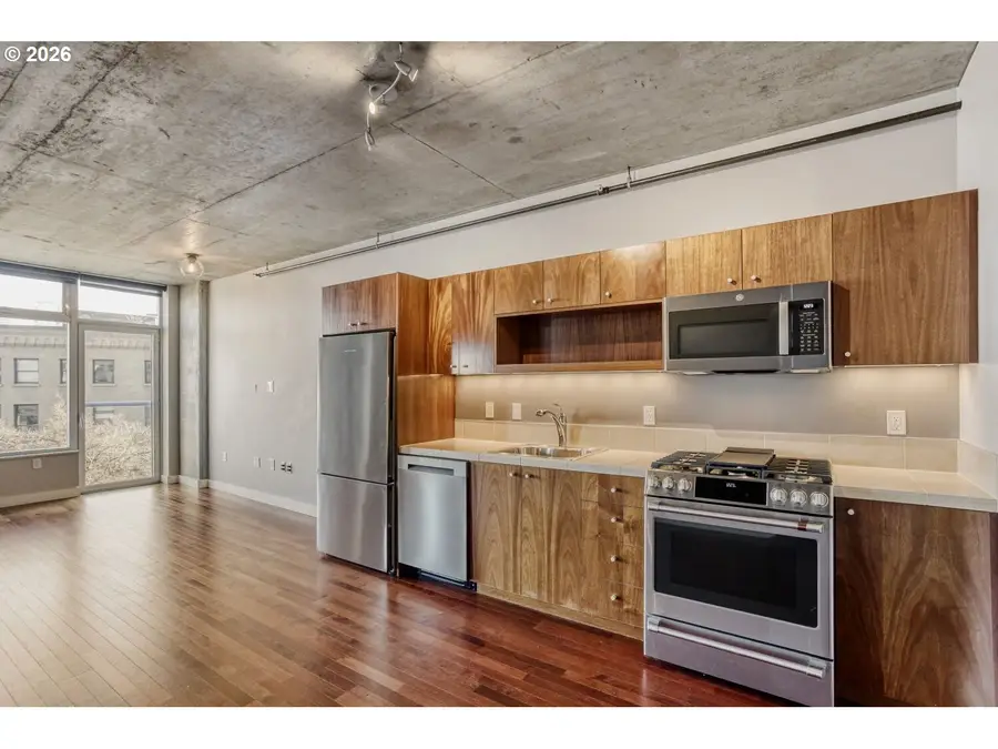 1926 W Burnside St #311, Portland, OR 97209 - Image #2