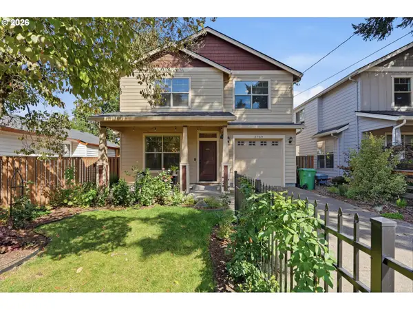 5759 NE Ainsworth St, Portland, OR 97218