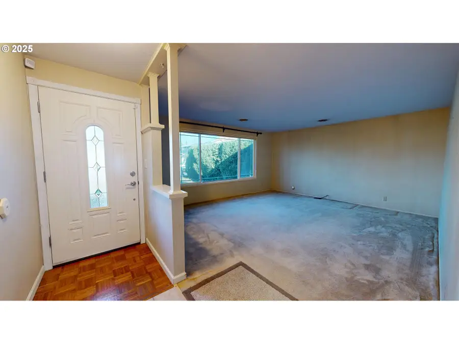 1671 T St, Springfield, OR 97477 - Image #2