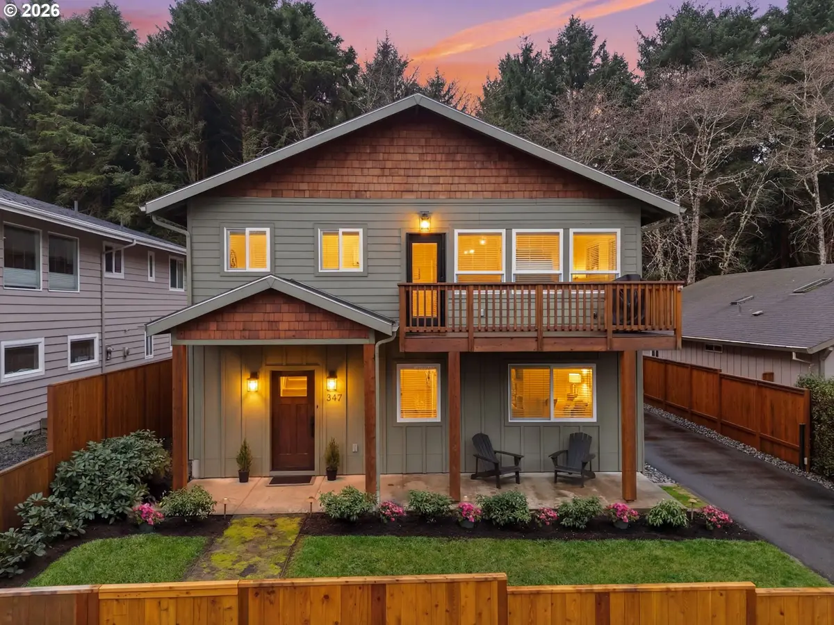 347 Deer Pl, Cannon Beach, OR 97110 - #1