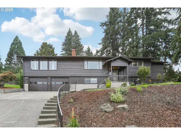 1290 Scenic View Dr, Stayton, OR 97383