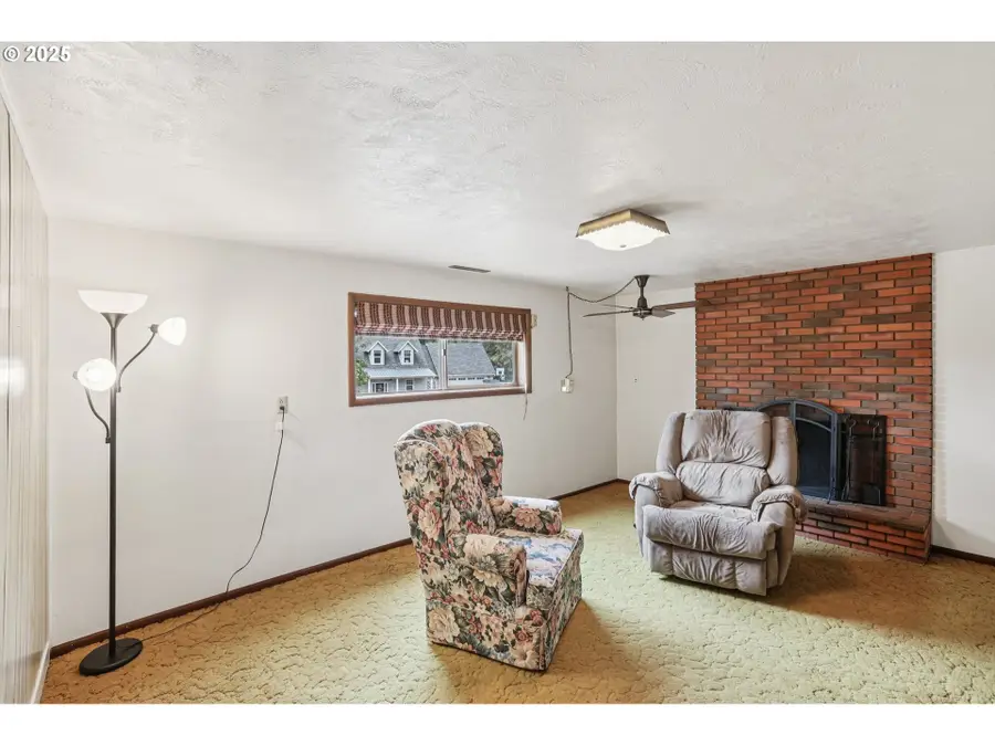 1290 Scenic View Dr, Stayton, OR 97383 - Image #3