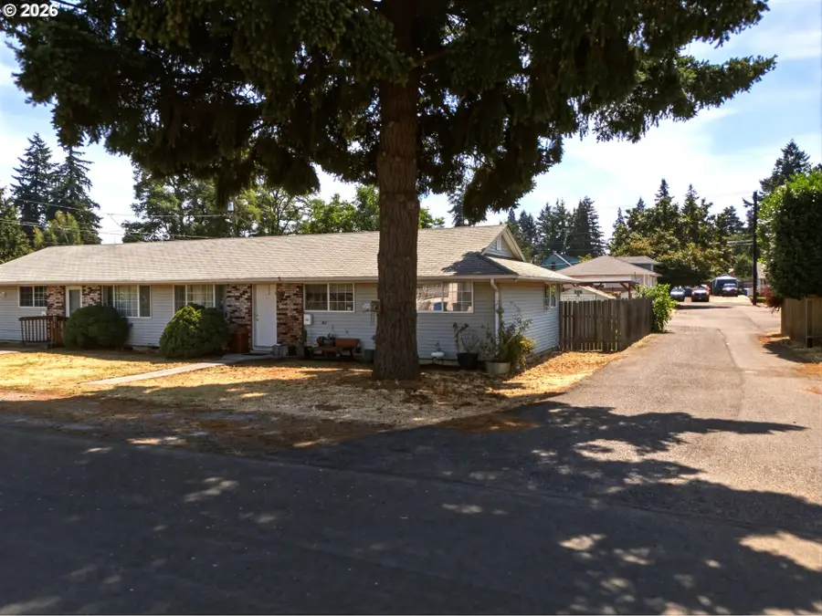 1107 E 30th St, Vancouver, WA 98663 - #2