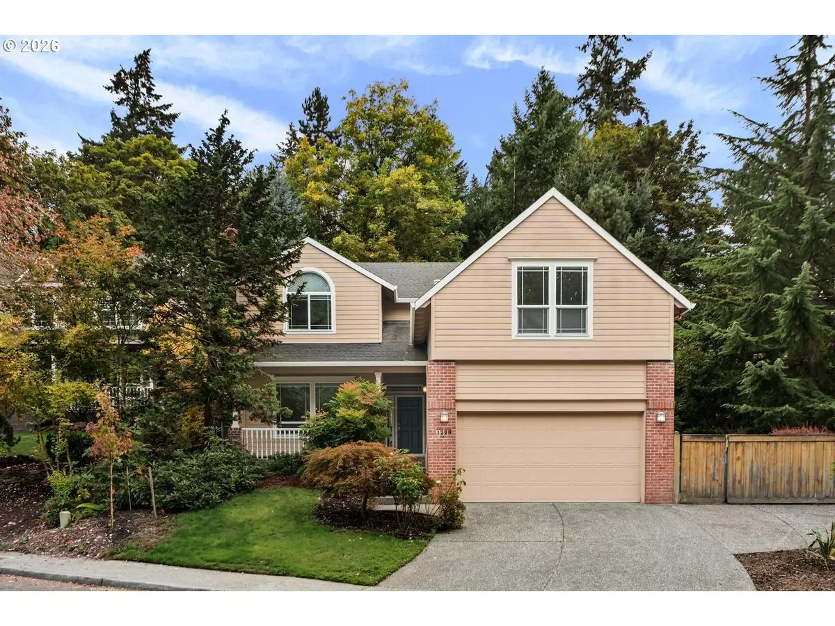 3220 SW Luradel St, Portland, OR 97219 - #1