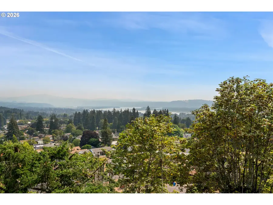 2105 NW Couch St, Camas, WA 98607 - #2