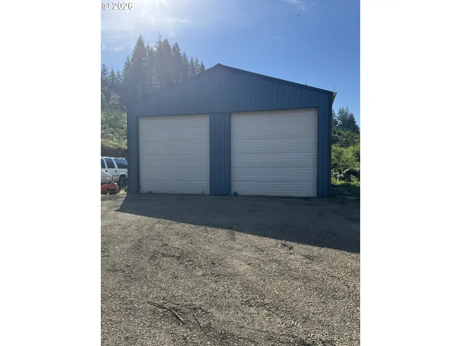 7103 Canary Rd, Westlake, OR 97493 - #2