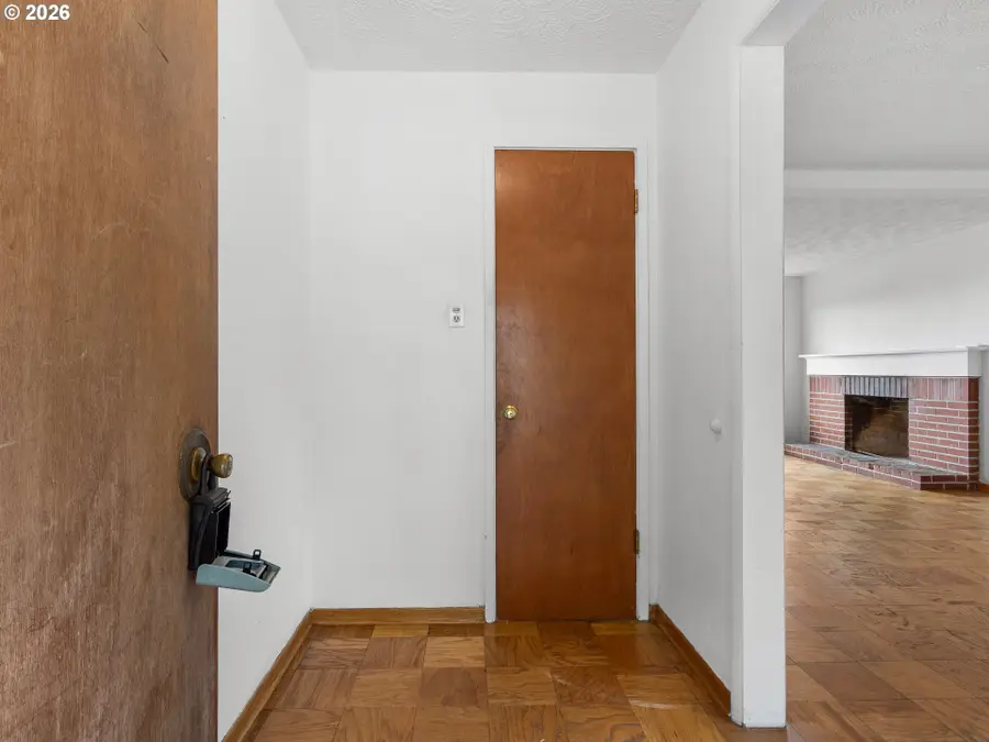 2915 E Mcloughlin Blvd, Vancouver, WA 98661 - #3