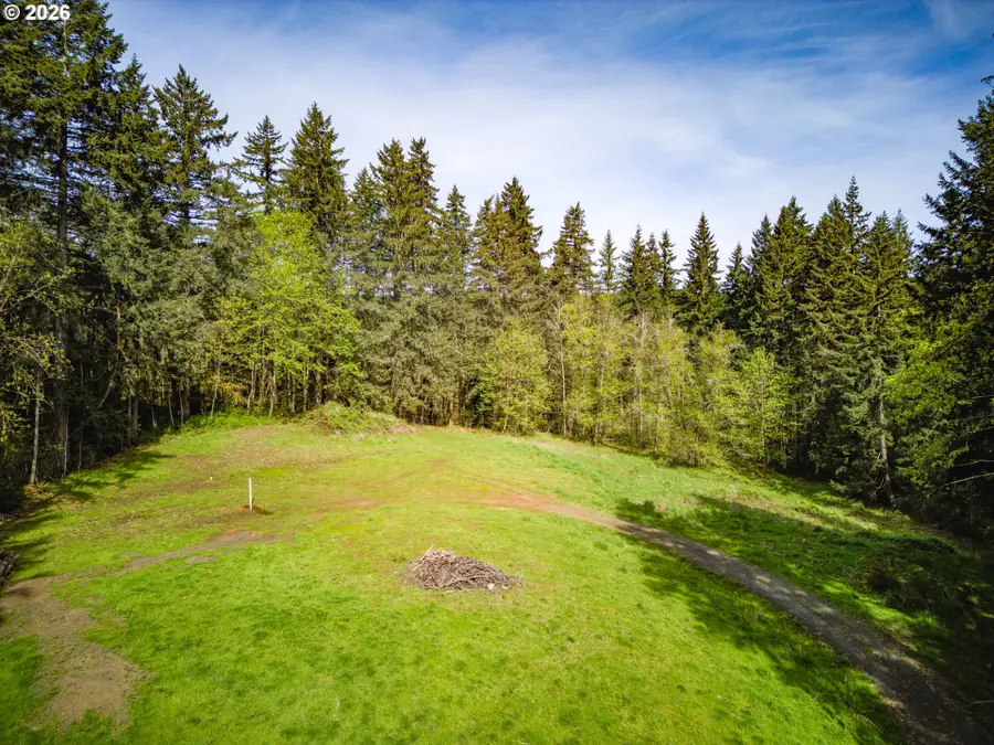 Valley Hideaway Ln, Scappoose, OR 97056 - #2