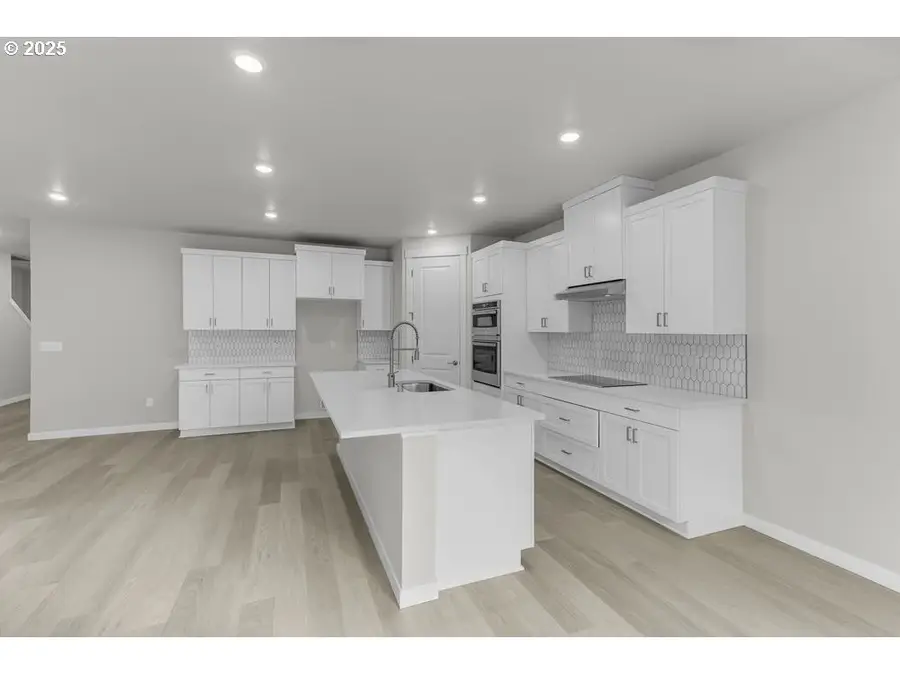 415 SW 32nd St, Battle Ground, WA 98604 - Image #3