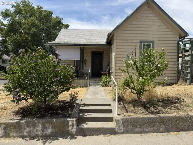 705 NW Despain Ave, Pendleton, OR 97801 - #1