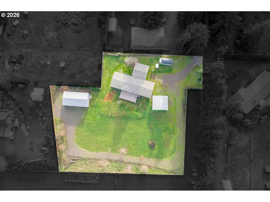 1033 Camelot Dr, Salem, OR 97306 - #2