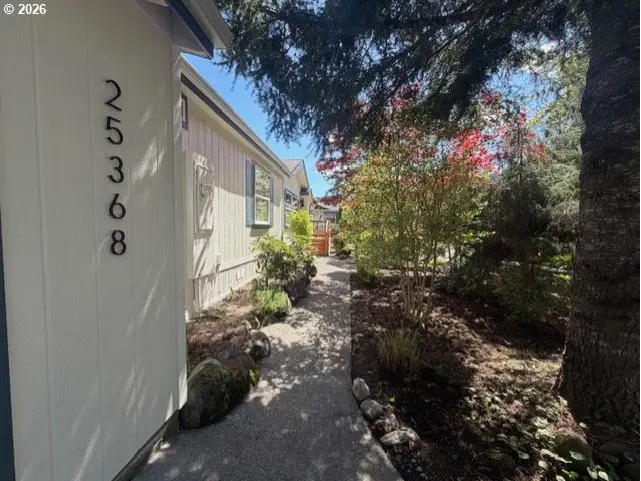 25368 E Cedar Glen Loop, Welches, OR 97067 - #3